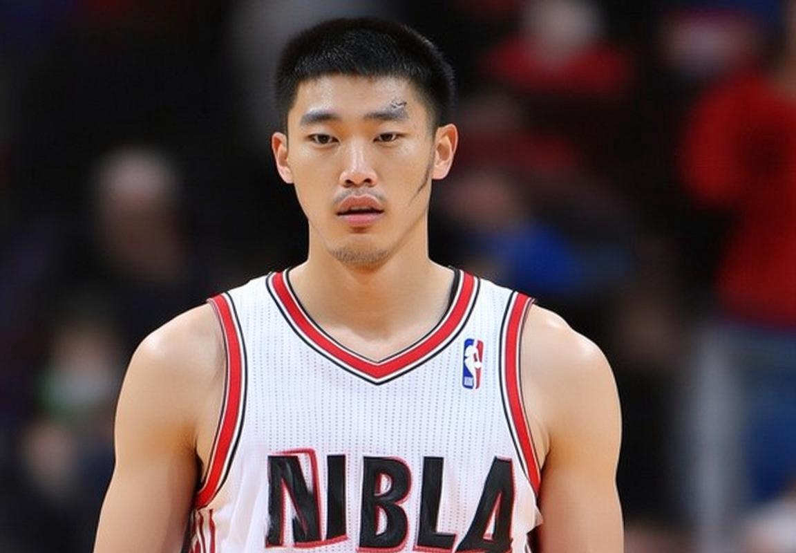 2006年巴萨与皇马经典对决回顾球迷心中的永恒经典之战(图1)